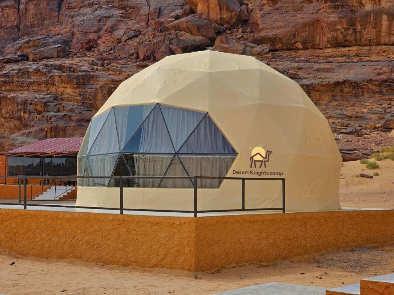 Desert Knights Camp Hotel Wadi Rum Exterior foto