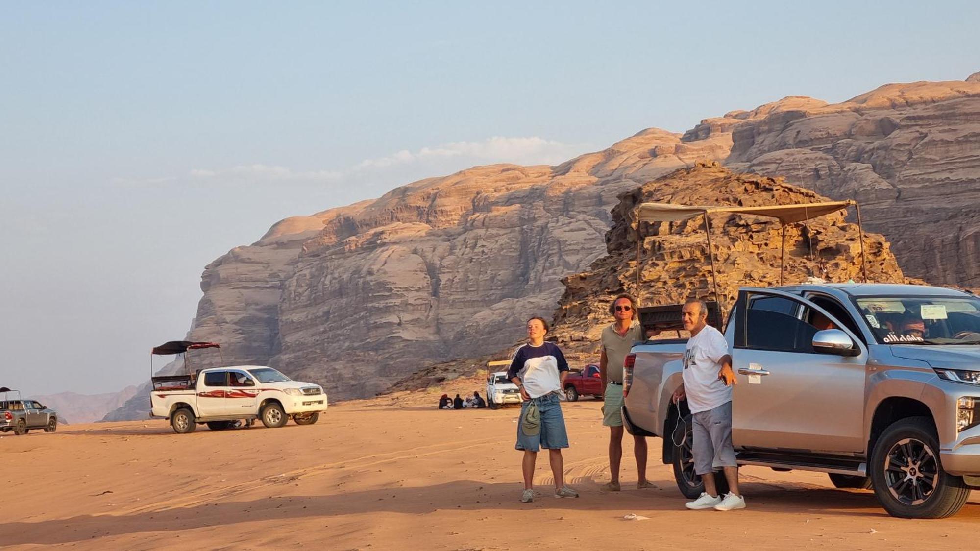 Desert Knights Camp Hotel Wadi Rum Exterior foto