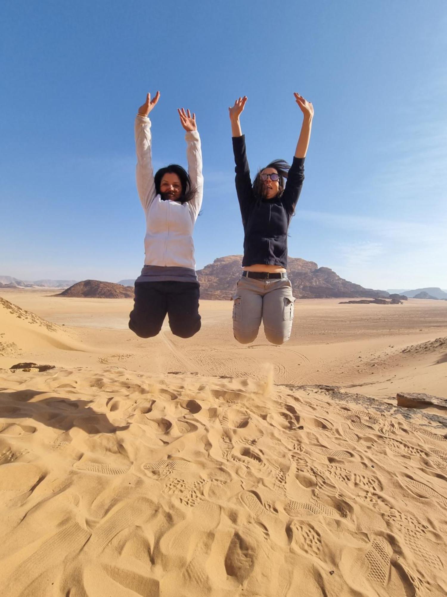 Desert Knights Camp Hotel Wadi Rum Exterior foto